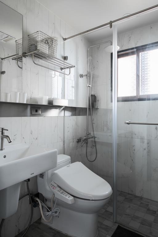 Hii-Hubs B&B Tainan Esterno foto