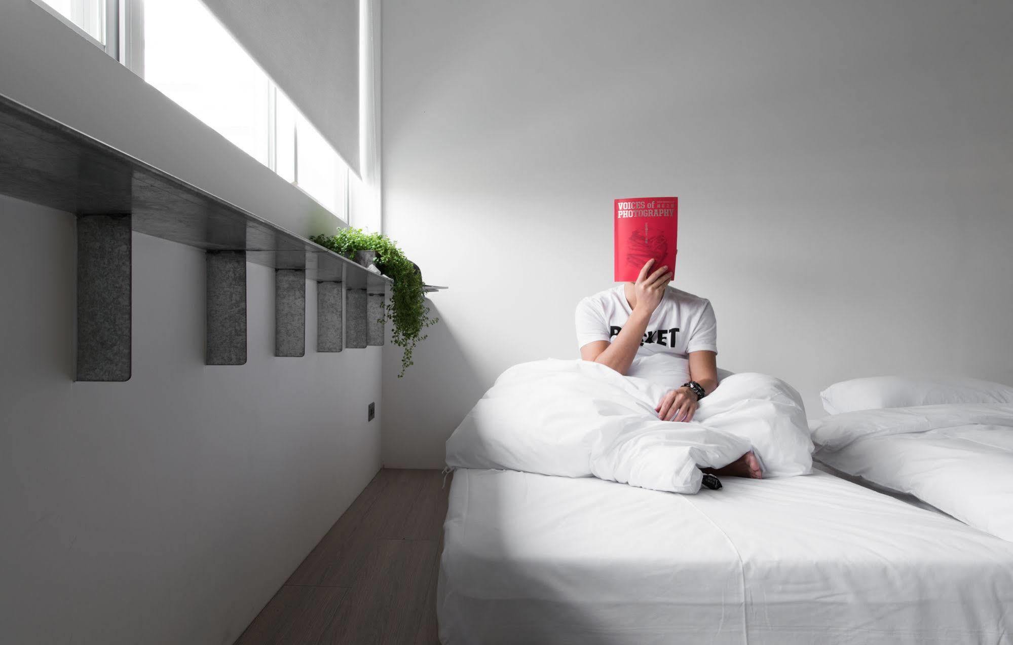 Hii-Hubs B&B Tainan Esterno foto